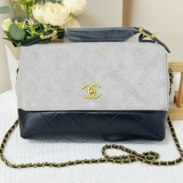 Metal Logo Leather Chained Messenger Bags