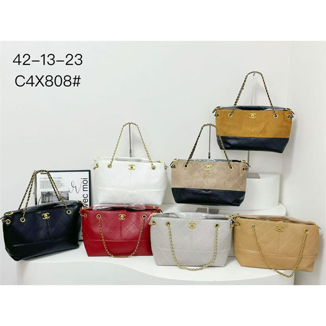 Metal Logo Leather Chained Shoulder Bags