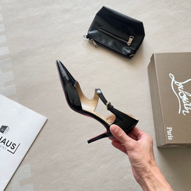 Luxury Fashion Leather Pointed Toe High Heels