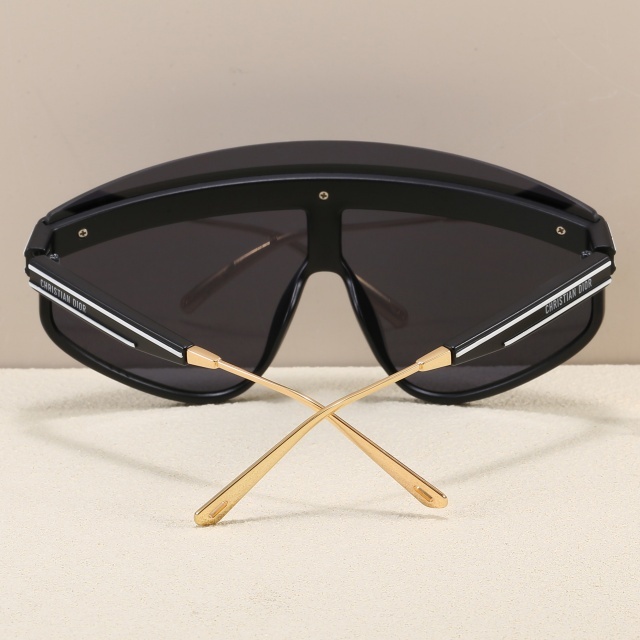 Super Large Size One Pieces Luxury Glasses