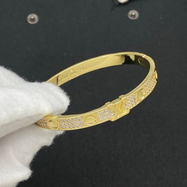 The Classic Diamond Bracelet