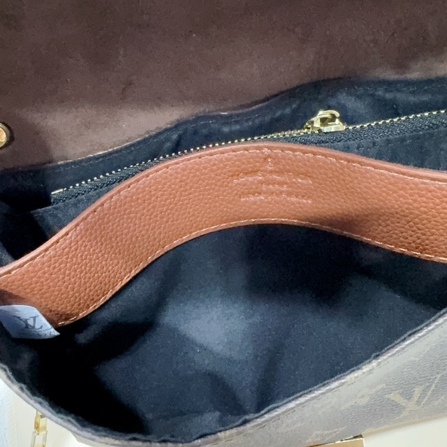 Chained Leather Fashion Women Luxury Messenger Bags