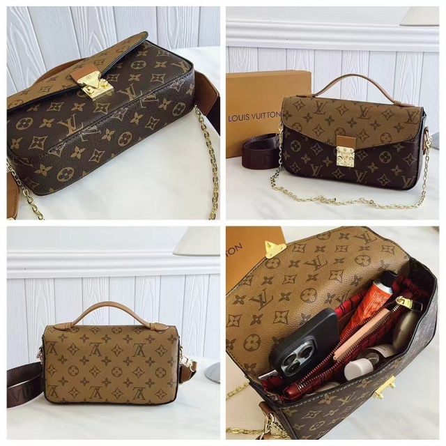 Chained Leather Fashion Women Messenger Bags