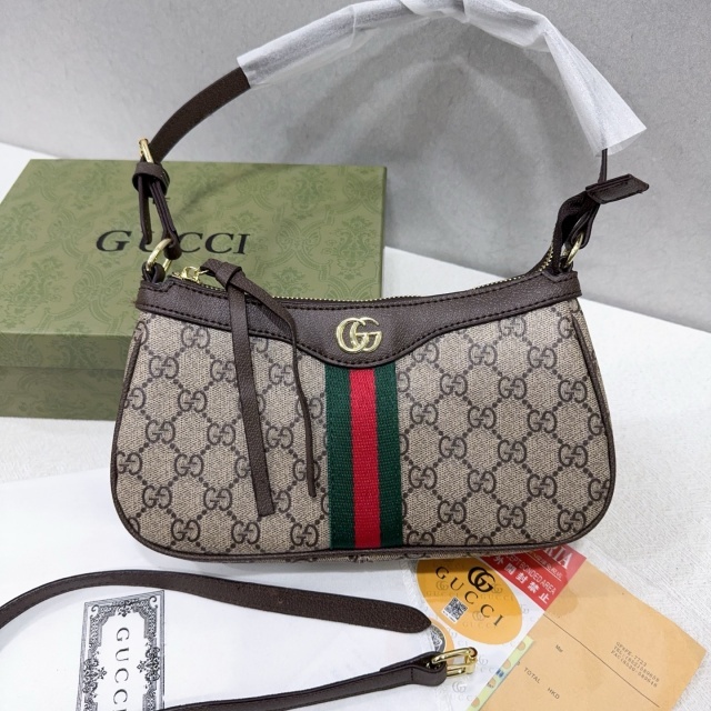 Metal Logo Leather Printed Fashion Purses
