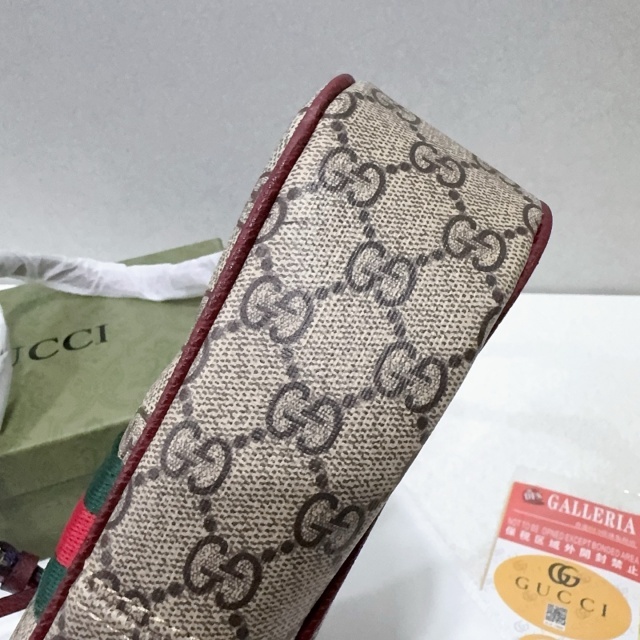 Metal Logo Leather Printed Fashion Purses