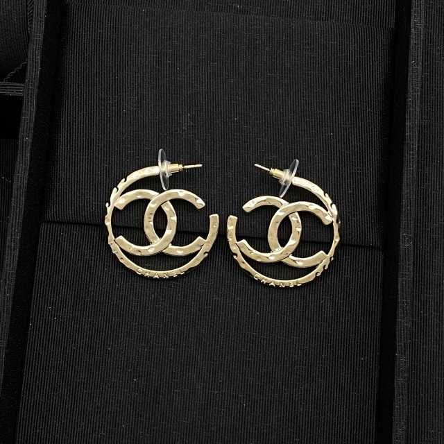 Luxury Round Earrings