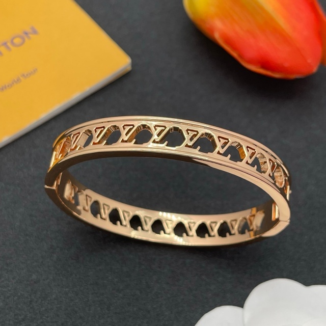 The Cut Out Hinge Bangle