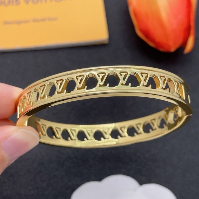 The Cut Out Hinge Bangle