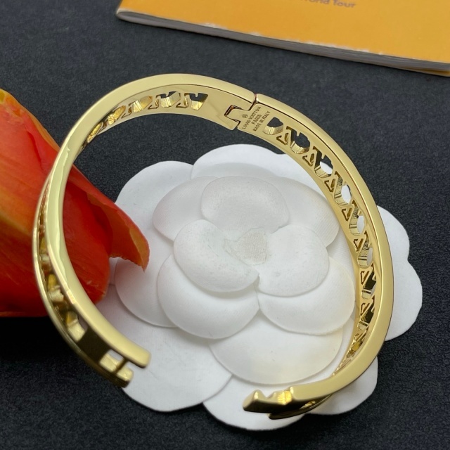 The Cut Out Hinge Bangle