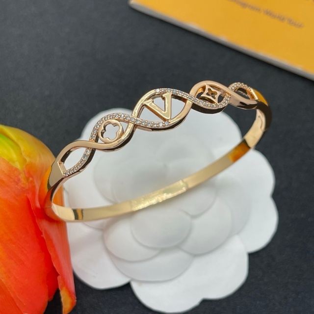 Diamond Hollow Out Hinge Bangle