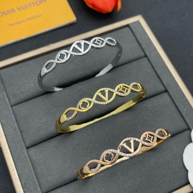 Diamond Hollow Out Hinge Bangle