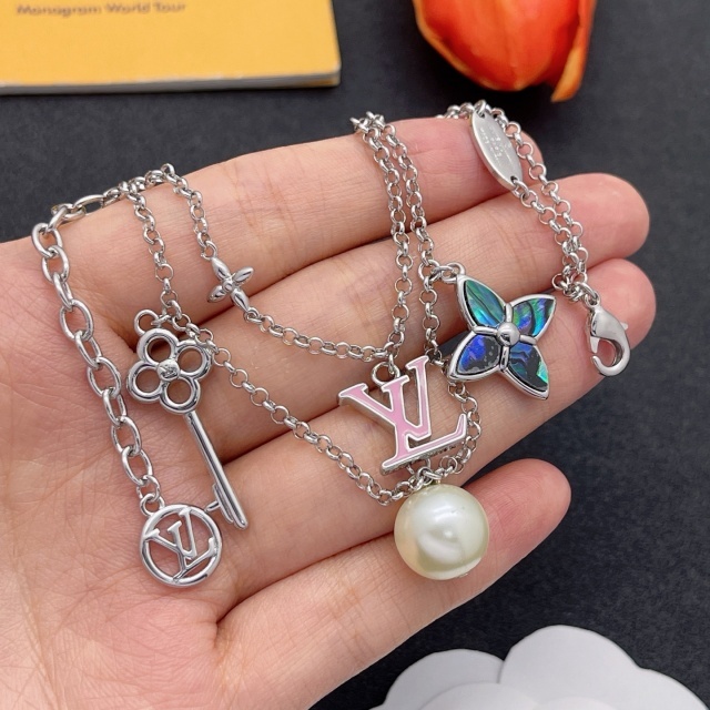 Adjustable Chain Luxury Bracelet