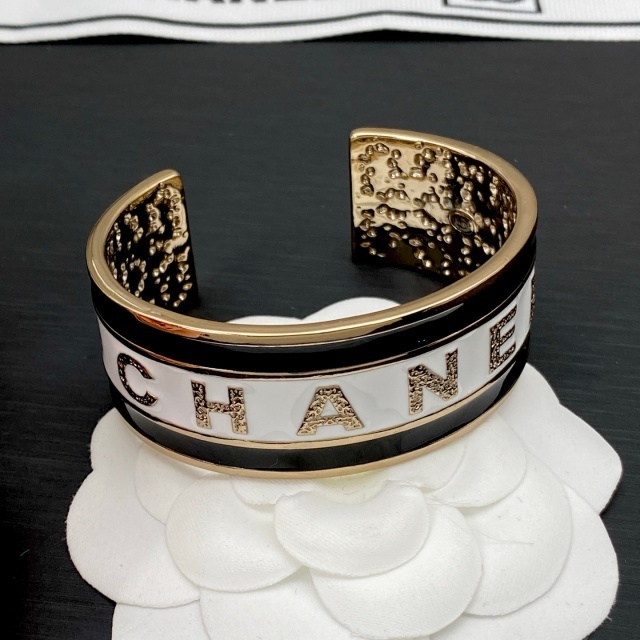 Color Block Luxury Design Open Cuff