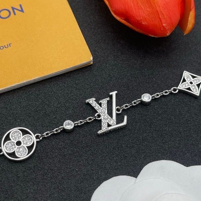 Dazzling Diamond Luxury Bracelet