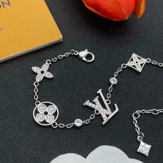 Dazzling Diamond Luxury Bracelet
