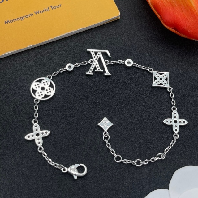 Dazzling Diamond Luxury Bracelet