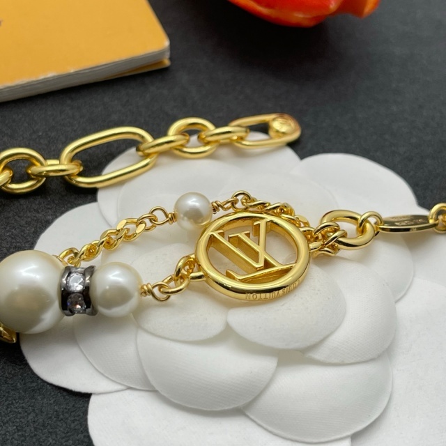 Diamond Pearl Luxury Bracelet