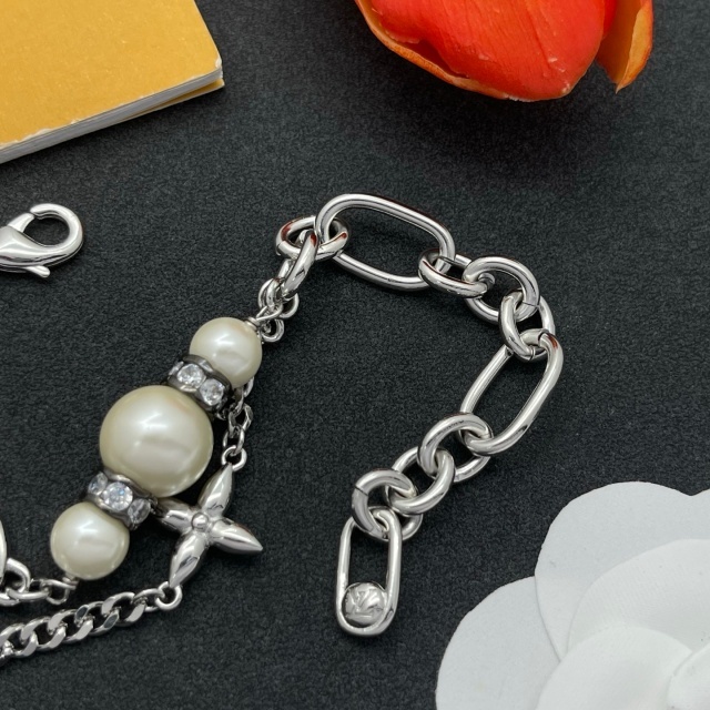 Diamond Pearl Luxury Bracelet