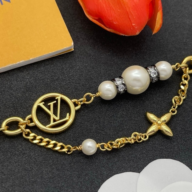 Diamond Pearl Luxury Bracelet