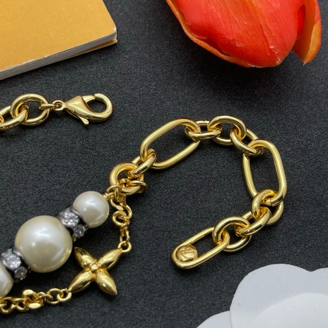 Diamond Pearl Luxury Bracelet