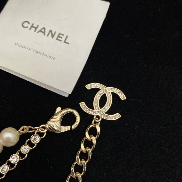 Diamond Pearls Adjustable Chain Bracelet