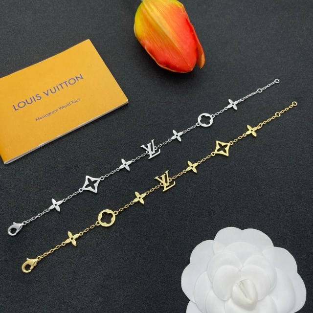 Lightweight Luxury Bracelet
