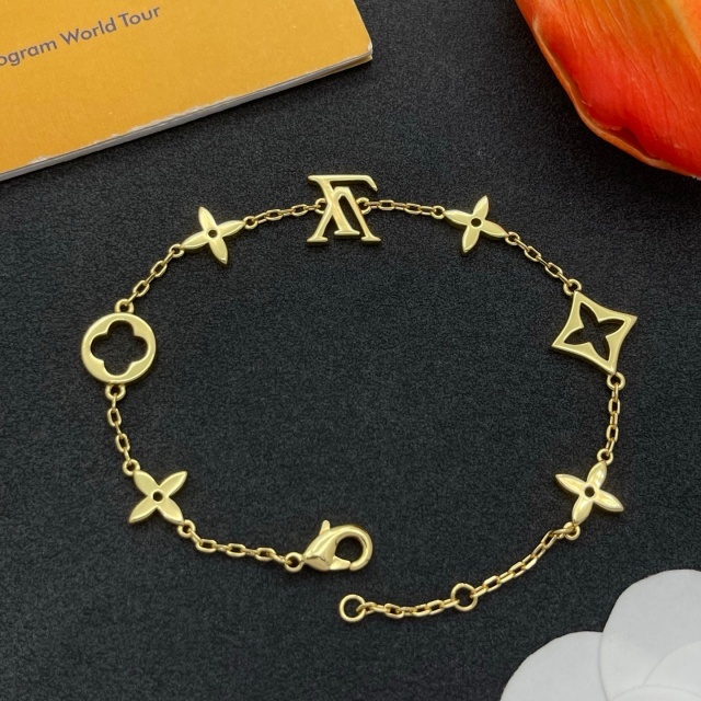 Lightweight Luxury Bracelet