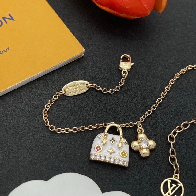 Sophisticated Adjustable Chains Bracelet