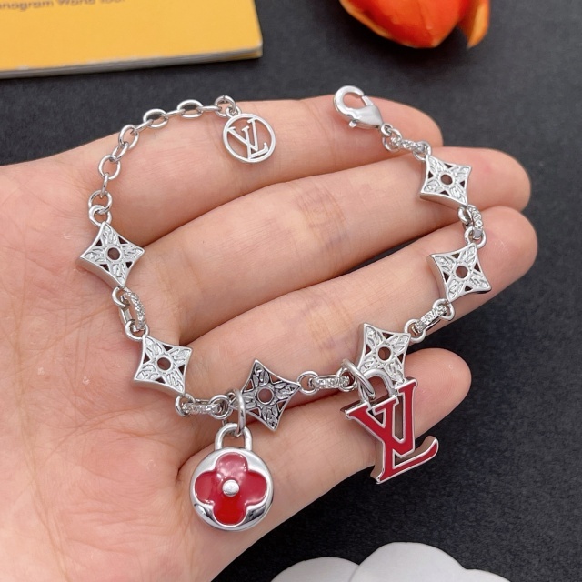 The Luxury Eye-catching Bracelet