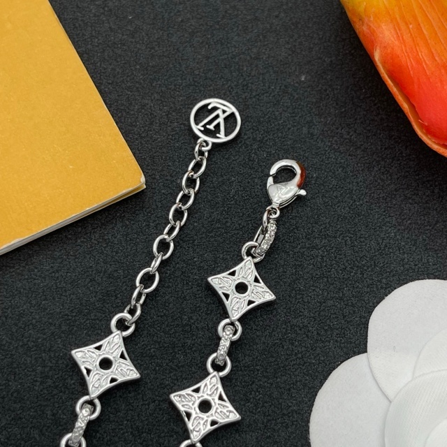 The Luxury Eye-catching Bracelet