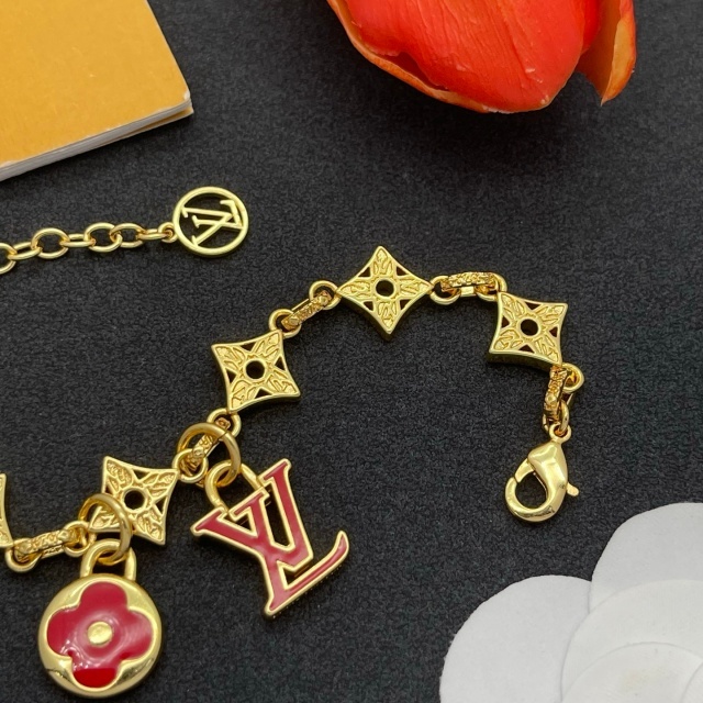 The Luxury Eye-catching Bracelet