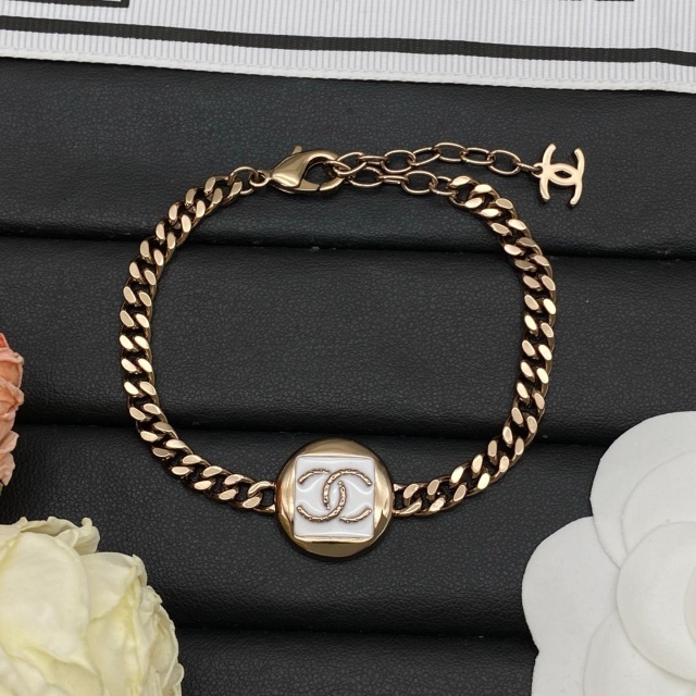 Vintage Style Adjustable Chain Bracelet