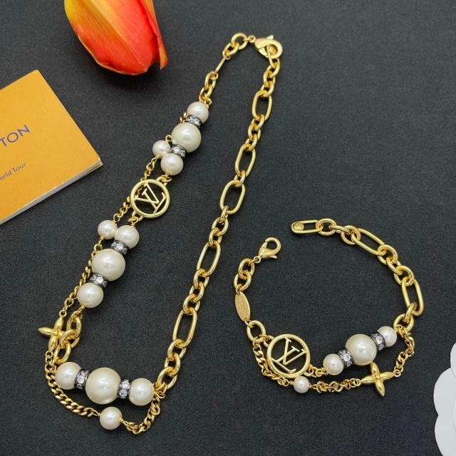 Diamond Pearl Luxury Bracelet