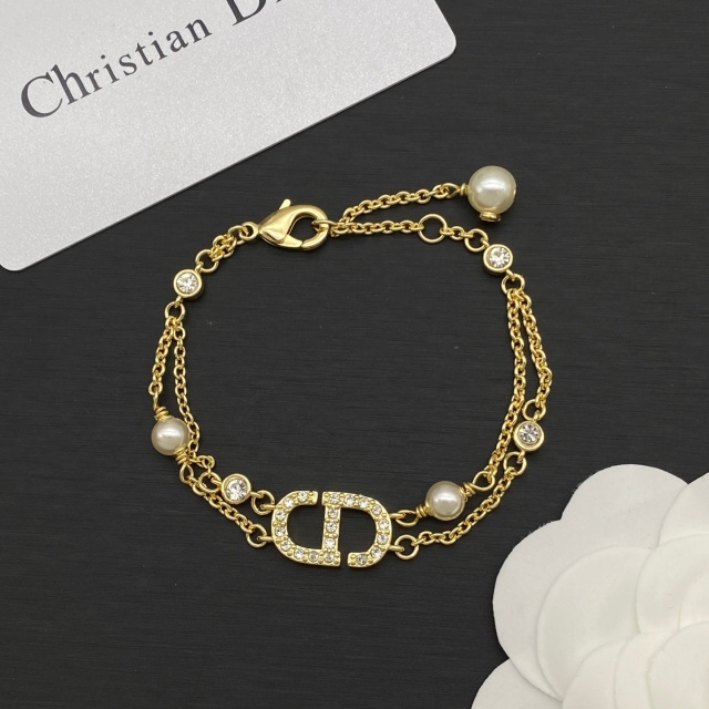 Double Chains Diamond Pearls Bracelet