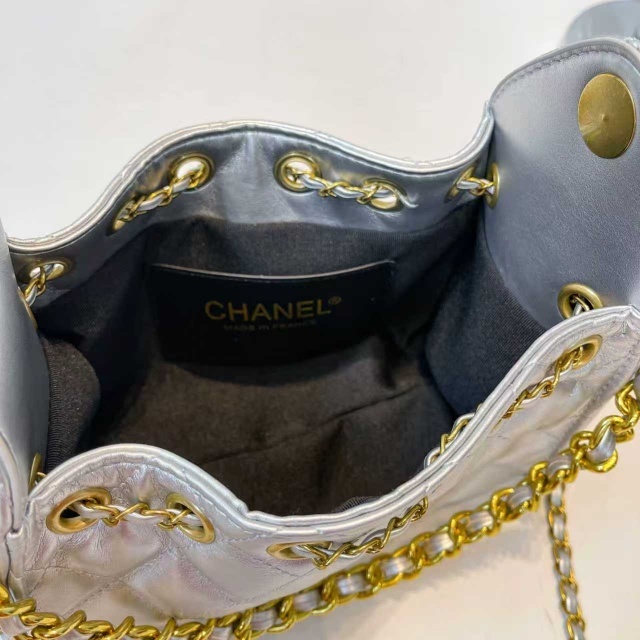 Metal Logo Chained Fashion Crossbody Handbags