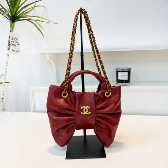 Metal Logo Leather Women Shoulder Bags