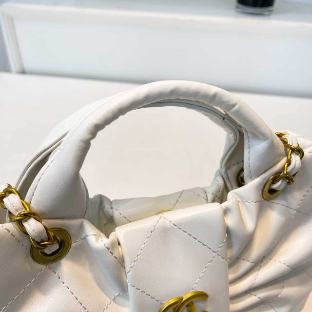 Metal Logo Leather Women Shoulder Bags
