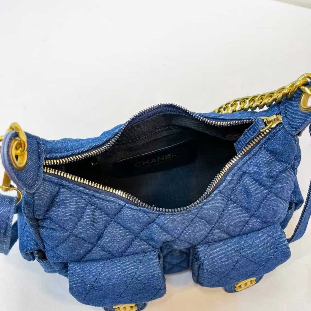 Metal Logo Women Fashion Crossbody Handbags