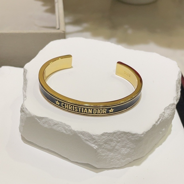 The Classic Engraved Open Bangle