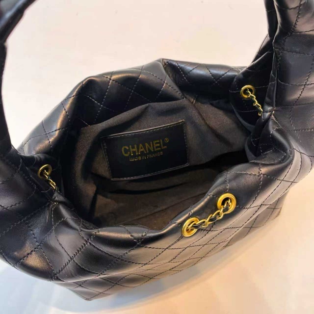 Metal Logo Leather Fashion Women Purses