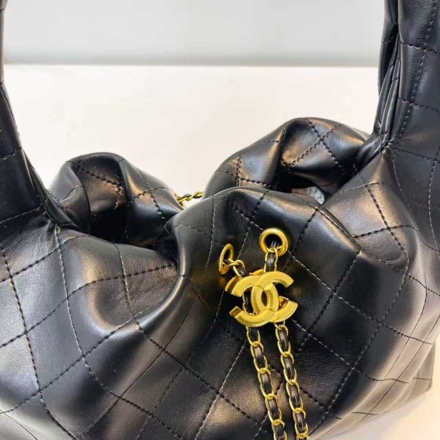 Metal Logo Leather Fashion Women Purses