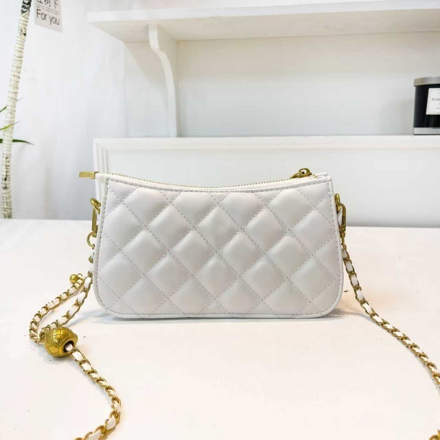 Metal Logo Chained Leather Fashion Messenger Bags