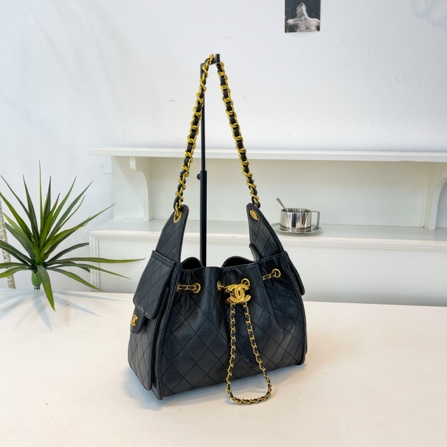 Metal Logo Chained Leather Women Shoulder Bags