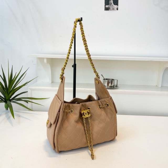 Metal Logo Chained Leather Women Shoulder Bags