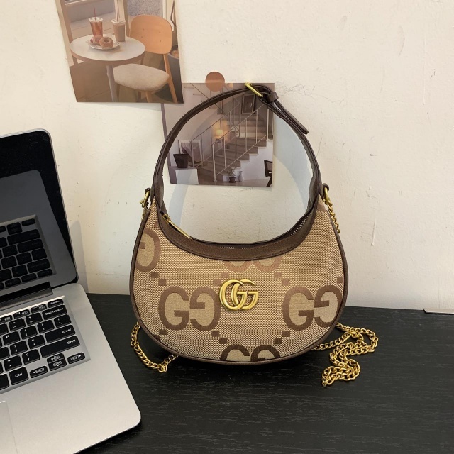 Fashion Metal Logo Printed Crossbody Purses