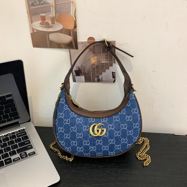 Fashion Metal Logo Printed Crossbody Purses