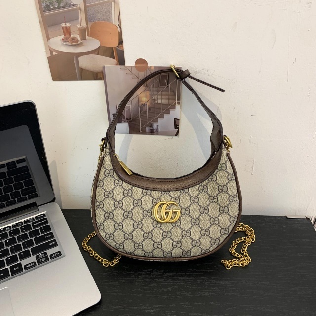 Fashion Metal Logo Printed Crossbody Purses
