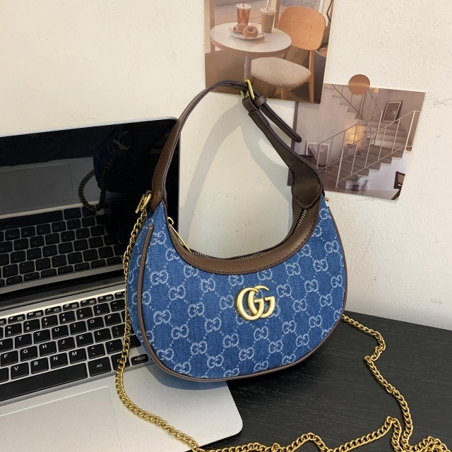 Fashion Metal Logo Printed Crossbody Purses