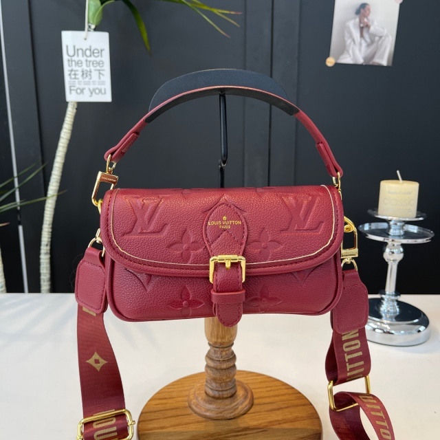 Leather Embossing Fashion Women Messenger Bags