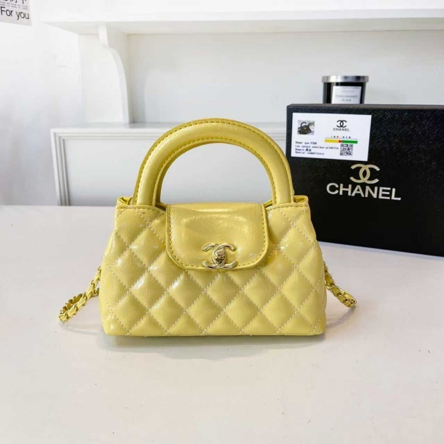 Chained Leather Luxury Women Messenger Bags